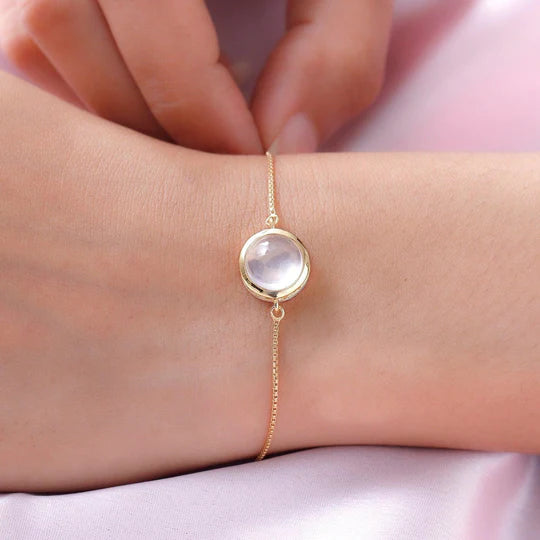 Rose Quartz - The stone of unconditional love - Inspiring Jewellery
