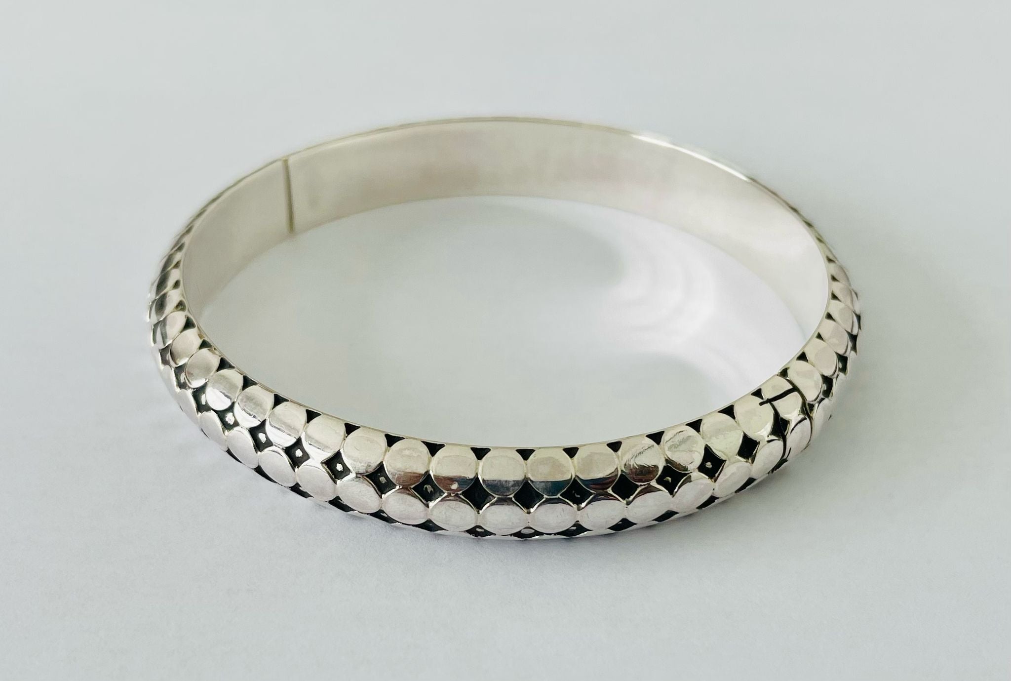 Uniquely Crafted BANGLE BRACELET in SOLID 925 Sterling Silver 36.25 Grams