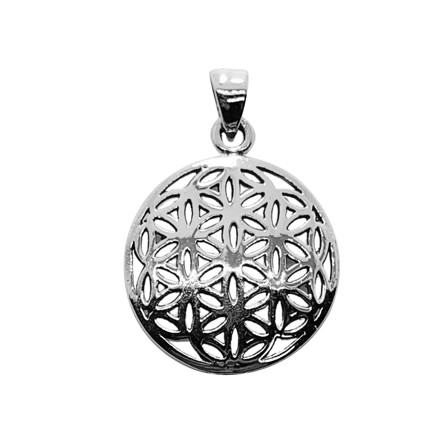 Silver medallion Pendant in 925 Sterling Silver with Chain - 27 mm