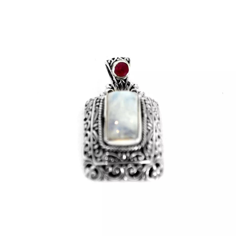 Vintage Rainbow Moonstone & Ruby Pendant in 925 Sterling Silver with Chain