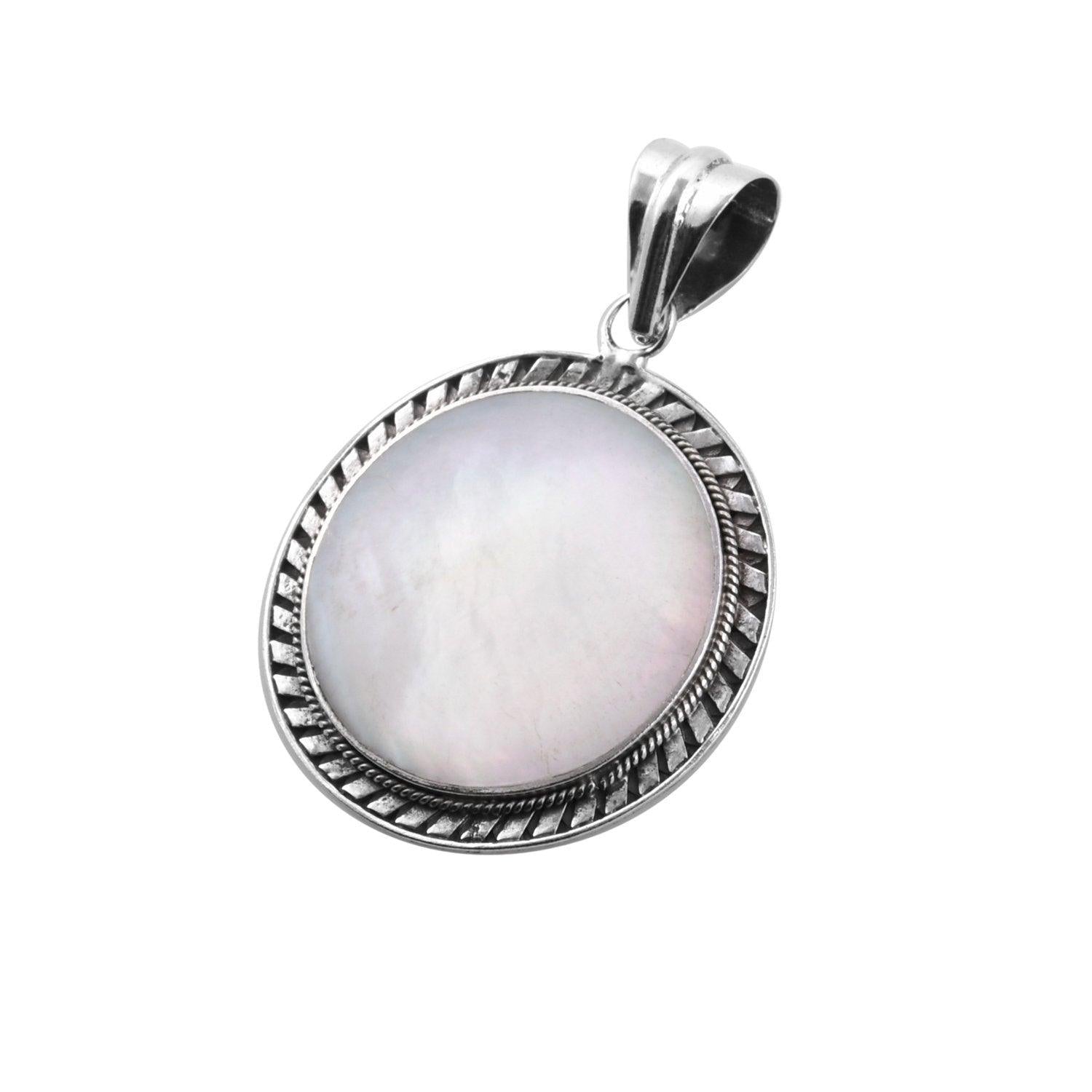 Classic Mother Of Pearl Round Pendant in Sterling Silver 925 Round - 4.2 CM - Inspiring Jewellery