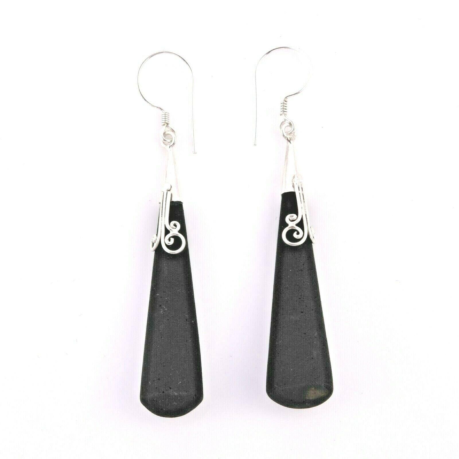 Hamdmade LONG DROP BLACK resin Earrings in 925 Sterling Silver - 5 cm - Inspiring Jewellery