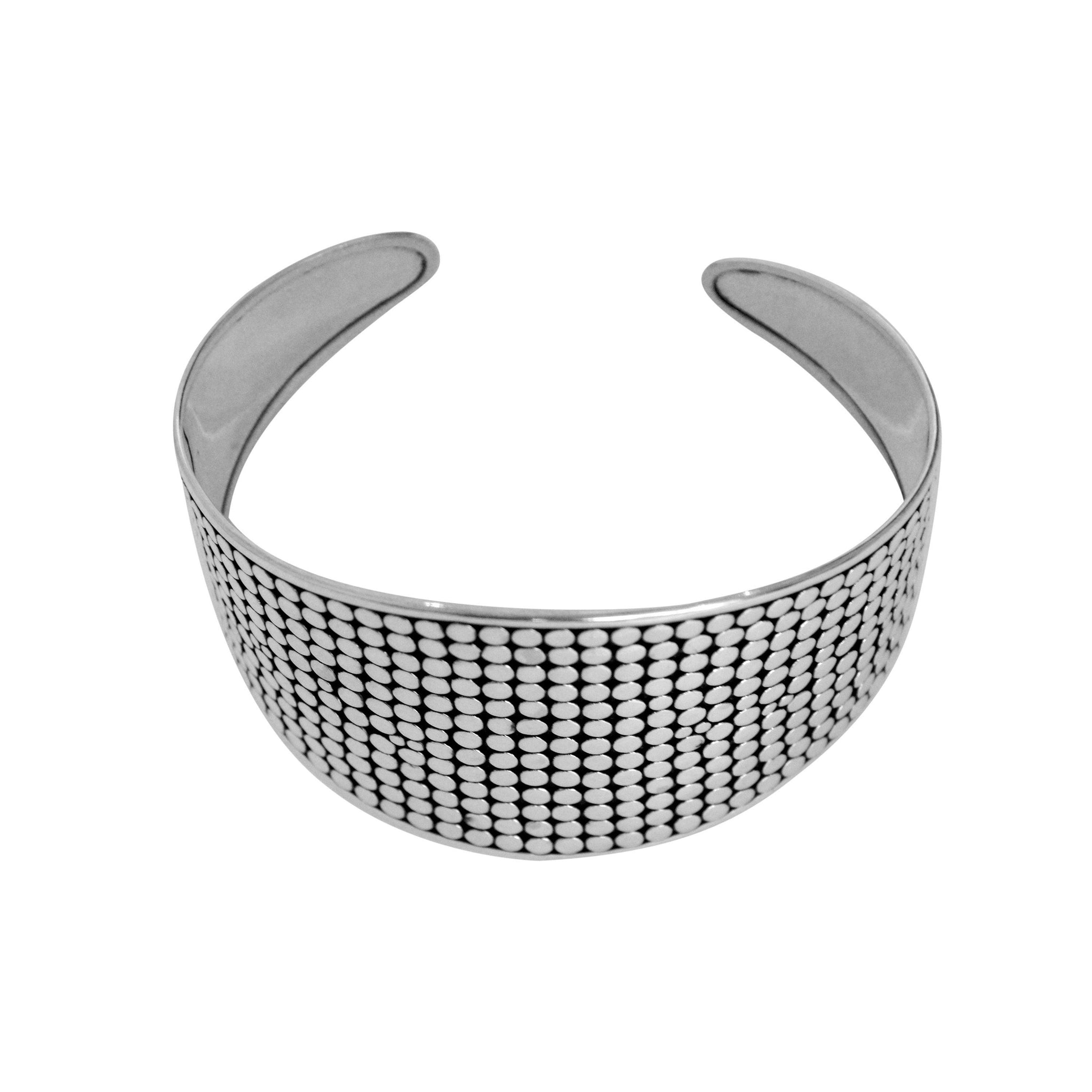 Handmade DOT BANGLE in SOLID 925 Sterling Silver - 33 Grams Polka Dot - Inspiring Jewellery